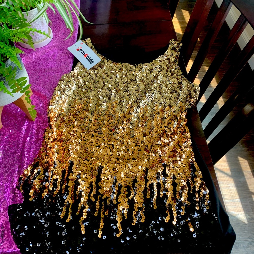 Brand new gold and black ombré sequined tank top